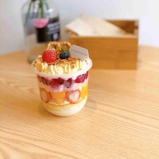 水果胖胖奶油杯