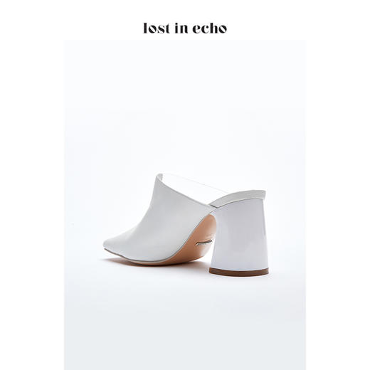 新年闪购lost in echo羊皮白色时尚TPU拼色鱼嘴粗跟穆勒鞋女鞋凉鞋 商品图4