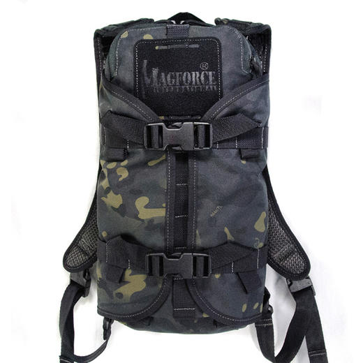 麦格霍斯MAGFORCE台马7105开拓者户外背包战术双肩小号薄款迷彩包 商品图1