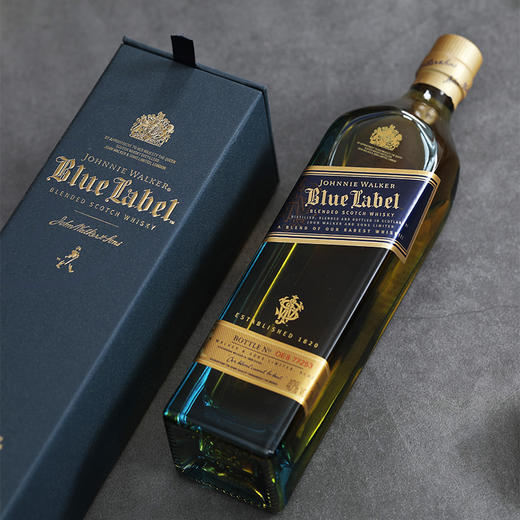 johnniewalker尊尼获加蓝牌蓝方200ml调配型威士忌进口洋酒
