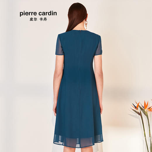 皮尔卡丹女装季新款蓝色短袖V领A字裙绣花裙子P0240DS50L0
 商品图2