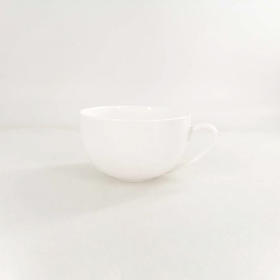 白玉宏天早餐杯