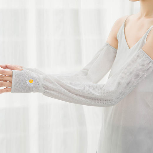 冰凉防晒袖套 | 宽松防晒袖套开车户外加长护臂冰袖遮阳手臂袖套. 商品图2