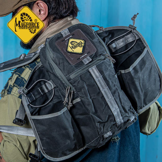 麦格霍斯MAGFORCE台马7105开拓者户外背包战术双肩小号薄款迷彩包 商品图0