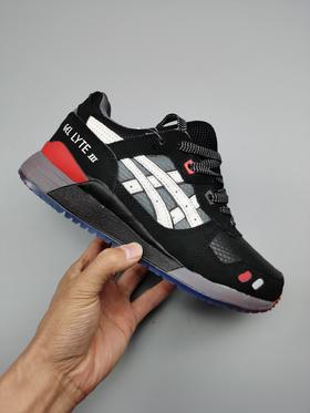 亚瑟士 Asics 3代
