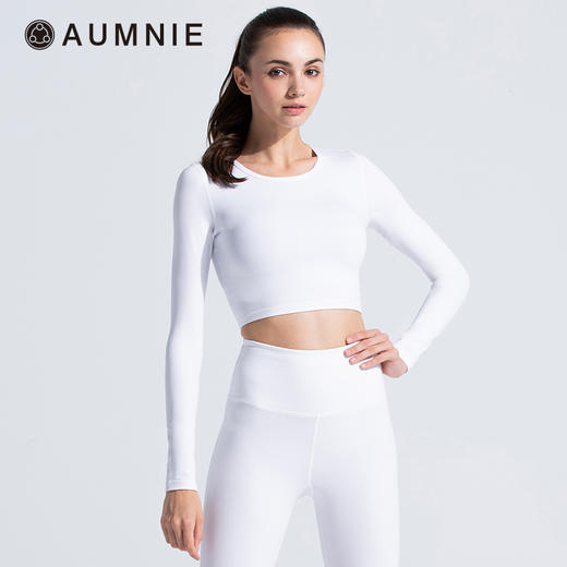 长袖露脐T恤含胸垫 / LONG SLEEVE CROPPED TEE 商品图1