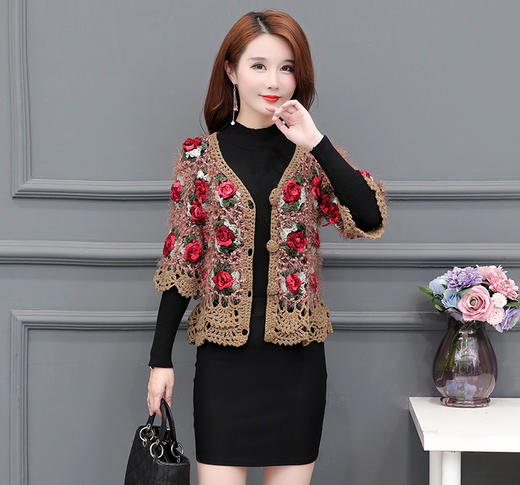 YDGJ-706新款系扣镂空中国风勾花罩衫显瘦短款披风外搭女装WY 商品图2