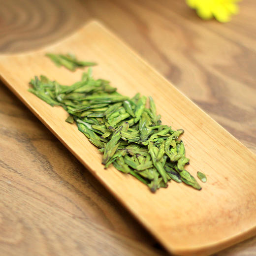 物喜 · 龙井茶糕 | 采用明前龙井茶粉制作，一口酥软，满口茶香 商品图6