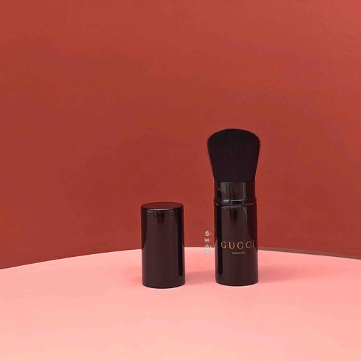 超好价格！  gucci散粉刷 商品图0