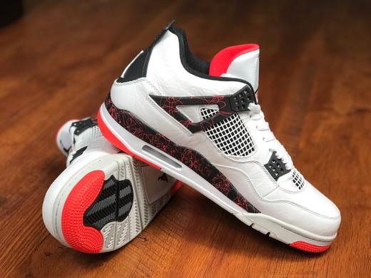 Nike Air Jordan AJ4 乔丹4代 赛车蓝 白红 大理石 炫光紫变色龙   赛车黑蓝 黑白涂鸦 黑镭射 黑紫 猛龙 商品图3