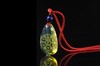 墨西哥蓝珀水滴形文殊菩萨心咒吊坠 宝宝红绳款 商品缩略图8