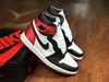 AJ1 Air Jordan 1 Satin 'Black Toe'纯原版本 丝绸黑脚趾 商品缩略图2