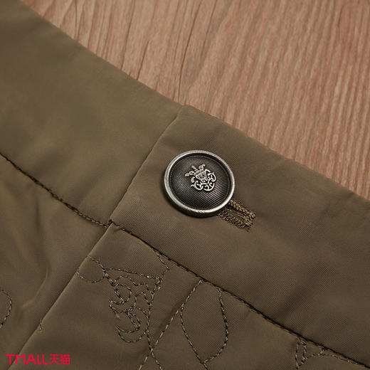 VIVIAN LIU/红英A1868501冬女装新款小鸟绣花绗缝薄棉短裤靴裤 商品图2