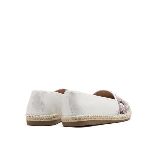 商场同款 | Safiya/索菲娅渔夫鞋圆头平底刺绣渔夫鞋舒适一脚蹬简约单鞋女鞋SF93111257 商品图3