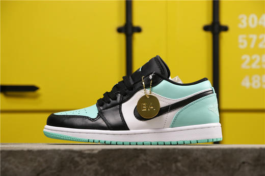 乔丹/Air Jordan aj1 AJ1 乔丹1代 乔1 乔1低帮系列 Air Jordan 1 low "Lakers"黒脚趾绿 黑红脚趾 黑扣碎新黑脚趾全白南海岸白黄湖人黑曜石黑黄脚趾珍珠奶茶 商品图5
