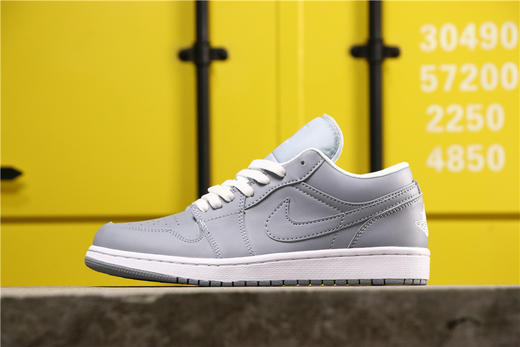 乔丹/Air Jordan aj1 AJ1 乔丹1代 乔1 乔1低帮系列 Air Jordan 1 low "Lakers"黑珍珠白蓝红彩绘白金红蓝白白黄白灰尼克斯麦黄 商品图2