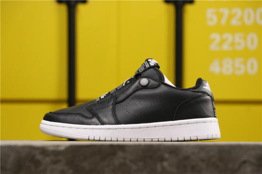 乔丹/Air Jordan aj1 AJ1 乔丹1代 乔1低帮系列Air Jordan 1 Low Slip WMNS串标一脚蹬黑白奥利奥白黑红全白白黑脚趾 商品图3