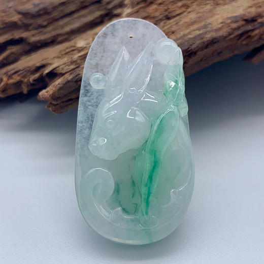 派瑞翡翠 翡翠兔子 糯种 绿色 商品图3