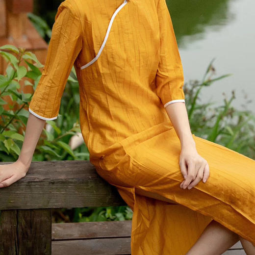 岐氏姐妹 新中式丝麻连衣裙领口手工盘扣斜襟棉麻连衣裙20-86DA499 商品图2