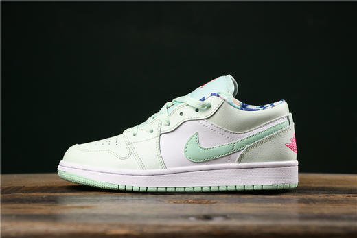aj1 AJ1 乔丹1代  乔1低帮系列 Air Jordan 1 Low霓虹渐变粉薄荷绿白红炫彩 黑金炫彩紫罗兰玫瑰金黑丝糖果撞色绸 商品图4