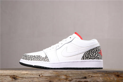 乔丹/Air Jordan aj1 AJ1 乔丹1代 乔1 乔1低帮系列 Air Jordan 1 Phat Low 黑水泥爆裂纹白水泥爆裂纹 商品图0