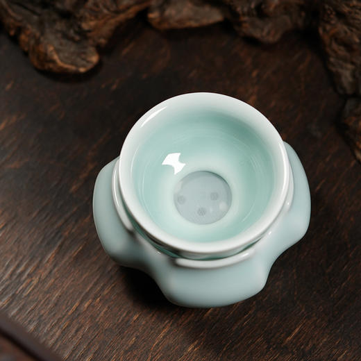 龙德堂陶艺 青瓷漏斗(库存请咨询客服) 商品图1