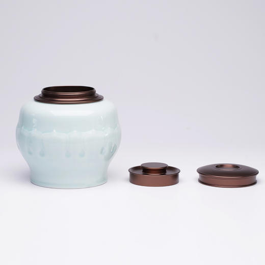 龙德堂陶艺 莲花青瓷 茶叶罐 (库存请咨询客服) 商品图2