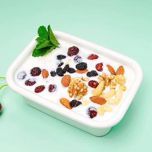 【恰恰每日坚果】内含30小袋，净含量780g 内含巴旦木、腰果、蓝莓、榛子、核桃、蔓越莓、黑加仑 商品图3