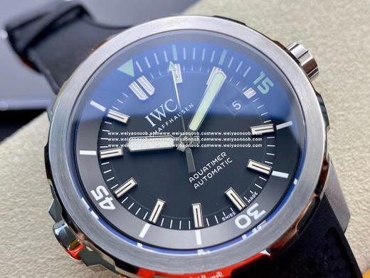 V6精品 V2升级版 IWC海洋计时系列雅克·伊夫·库斯托探险之旅特别版。表径44mm×17mm，搭配进口9015自动机械机芯，蓝宝石水晶镜面，可转动圈口，双色强夜光表盘指针，潜水必备。 商品图3