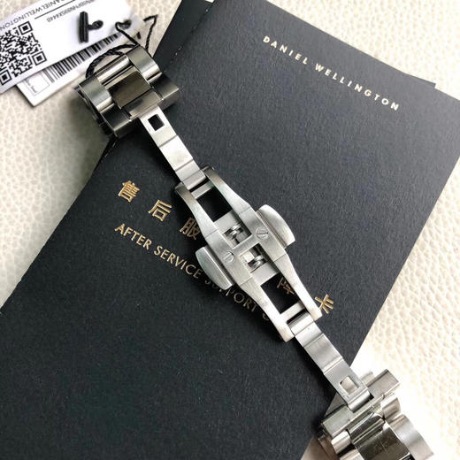 原单品质 Danielwellington 丹尼尔.惠灵顿 
张艺兴同款-DW新款 
ICONIC LINK 全新配色 商品图4