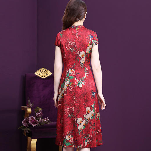 WXY-2826W夏新款收腰复古真丝裙 商品图2