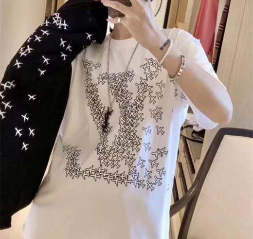 lv大牌大logo印花字母tee飞机圆领休闲情侣t恤短袖lv1001