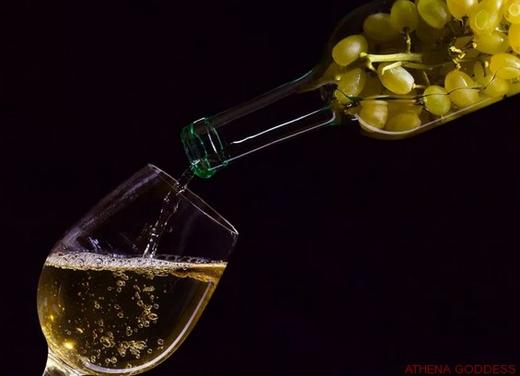 酿造一瓶葡萄酒需要多少葡萄？ 商品图0