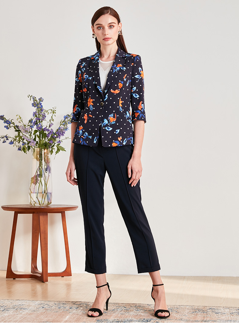 皮尔卡丹女装上衣p0203us18n2