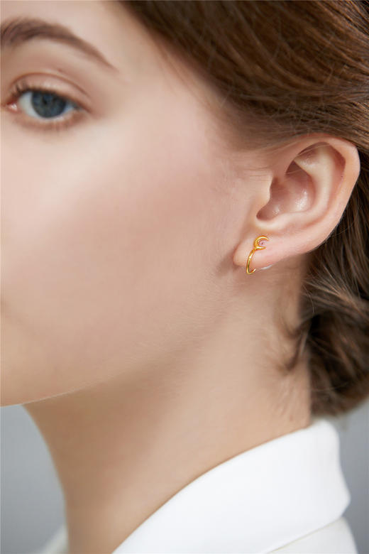 Pearl moments 新月珍珠耳夹 商品图10