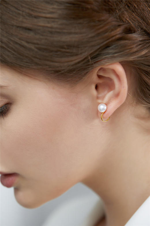 Pearl moments 新月珍珠耳夹 商品图4