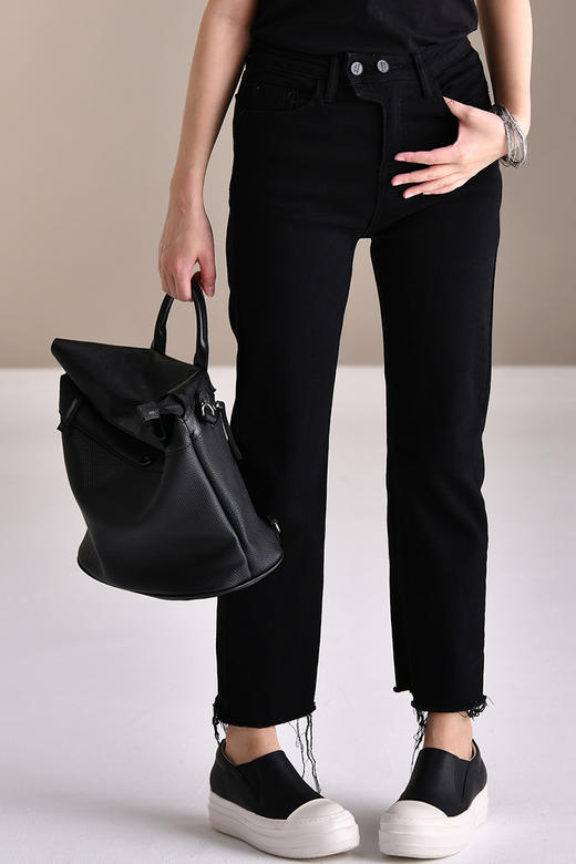 米兰宣言n9061c黑色弹力显瘦毛边直筒牛仔裤女简约百搭休闲九分裤