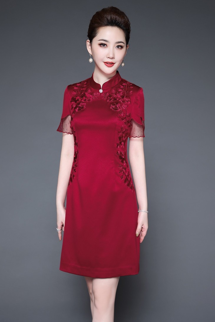 夏季新款高端优雅改良旗袍喜妈妈婚宴礼服tq2830短袖