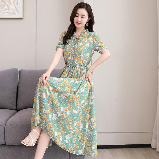 WZNH-WX33029夏季优雅气质女装雪纺V领A字裙连衣裙 商品图3