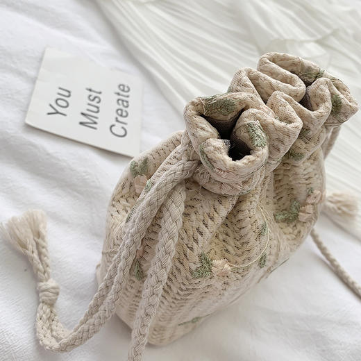 【时尚蕾丝ins抽绳水桶】编织包女包潮单肩斜挎草编箱包 商品图2