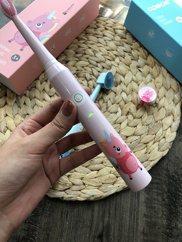 特价独立盒装儿童电动牙刷