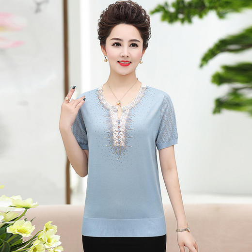 QYY-xx1901时尚妈妈装大码宽松镶钻冰丝短袖针织衫 商品图0