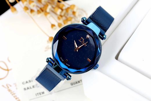 抖音同款迪奥手表 配盒子发票手提袋，迪奥时装表，爆款！一直被模仿，从未被超越，进口批花矿物质超强镜面，时尚百搭，尺寸34MM，10MM特别适合女生带，好看好看好看 商品图1