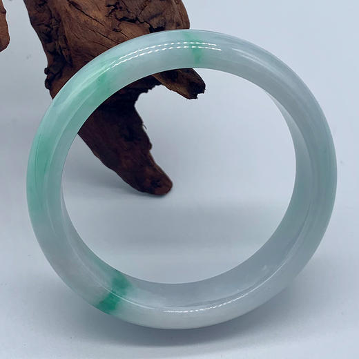 派瑞翡翠 翡翠手镯 冰糯种 飘绿花 商品图3