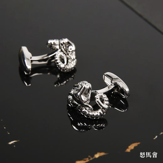 镀白金盘羊袖扣 商品图1