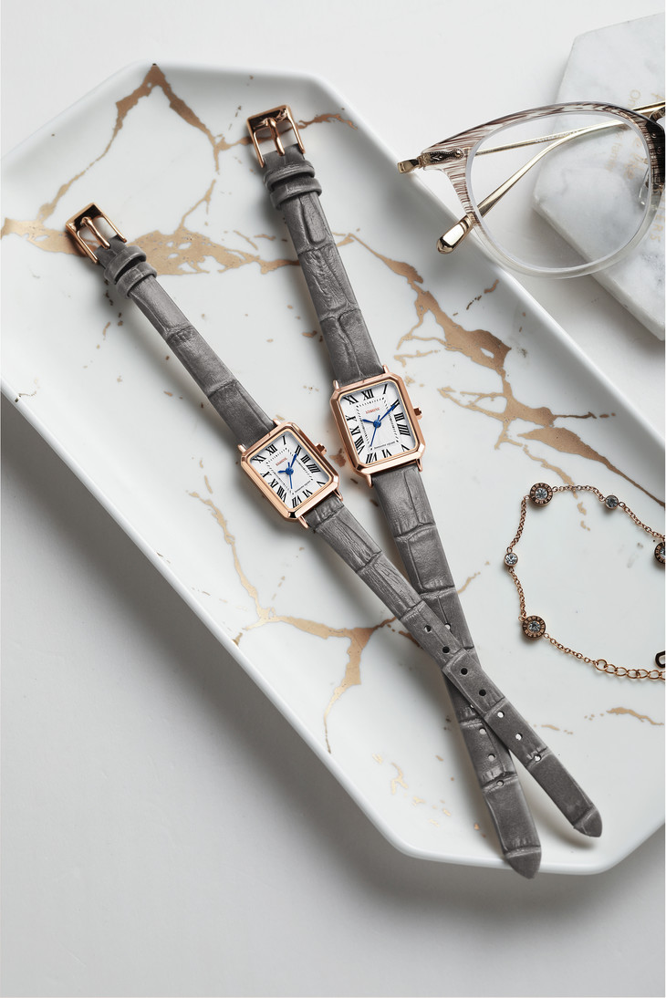 kishine石英手表春夏配饰细带小巧腕表罗马数字款灰黑红