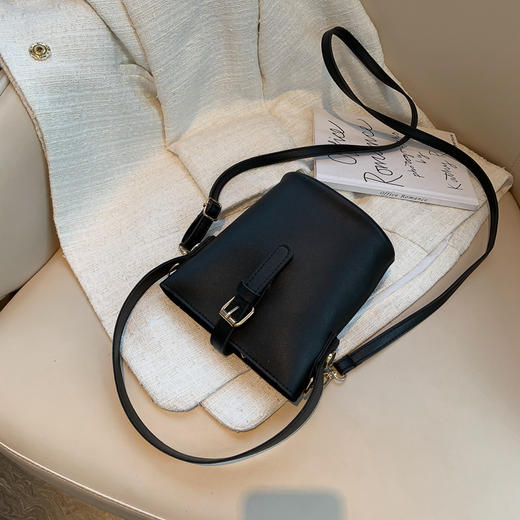 【手提单肩大容量包】水桶包包女包新款韩版潮简约斜跨箱包 商品图7