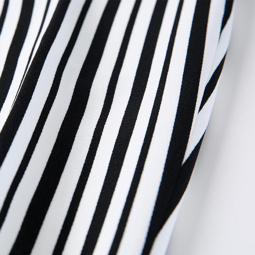 VIMAGE纬漫纪条纹九分直筒裤V505031长裤 商品图7