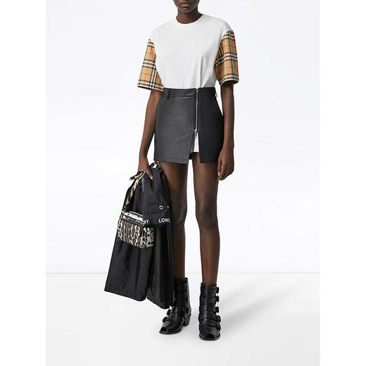 【一】BURBERRY 巴宝莉 女士 Vintage 格纹衣袖棉质宽松圆领短袖T恤 白色 8014896 A1464 商品图3