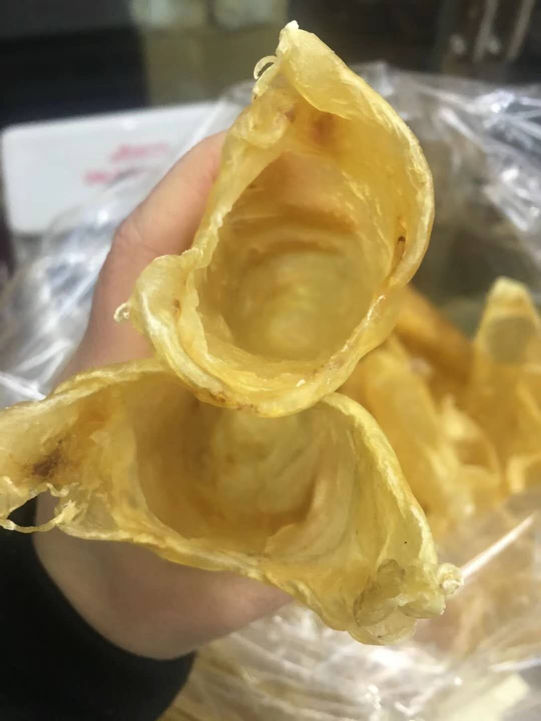 特级南非黄鱼鱼胶,又厚又大.